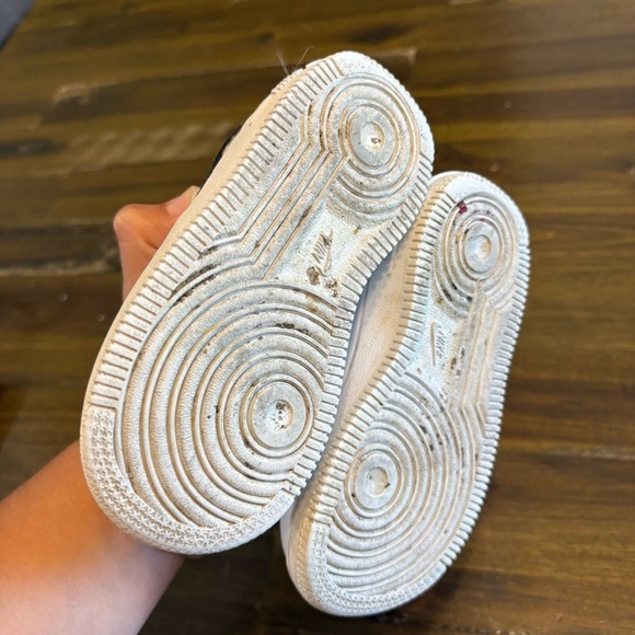 Nike Black Swish Air Force Sneaker Lace Up Toddler 7C - Picture 6 of 8